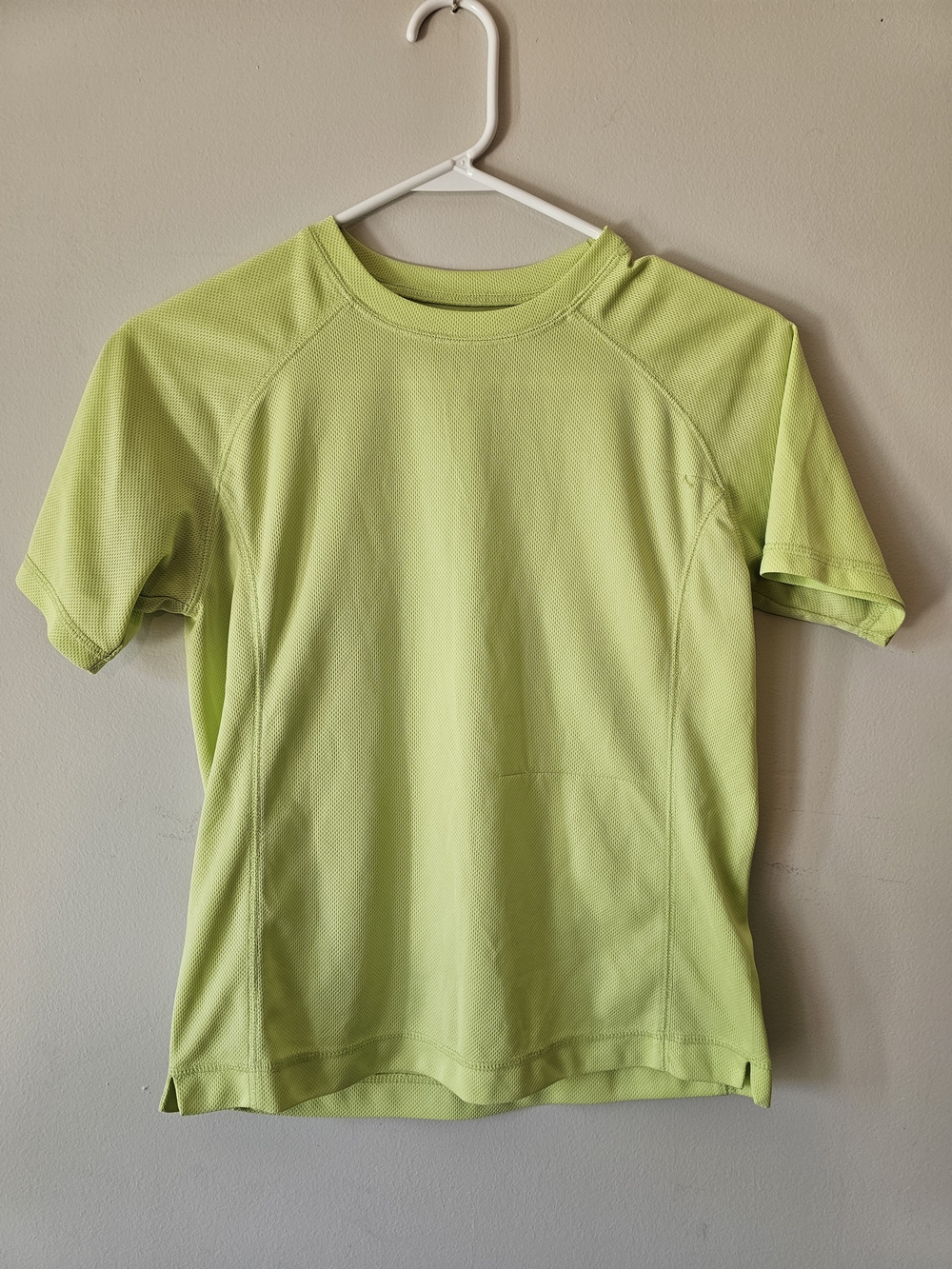 Galyan's Outdoor Performance Short-Sleeve Shirt – Lime Green